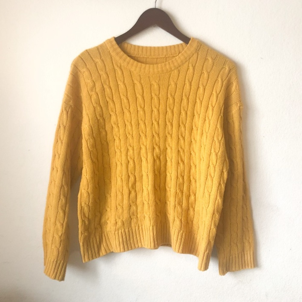 Chuu Mustard Yellow Cable-Knit Chunky Sweater